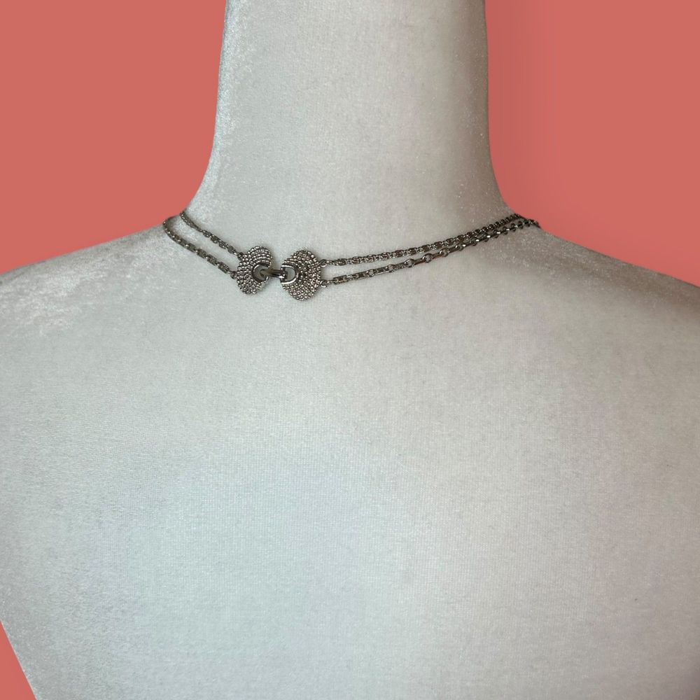 🐚 DOUBLE STRAND SILVER TONE VINTAGE CHAIN NECKLACE W/ SEASHELL CLASP 18" 20" - Picture 7 of 7